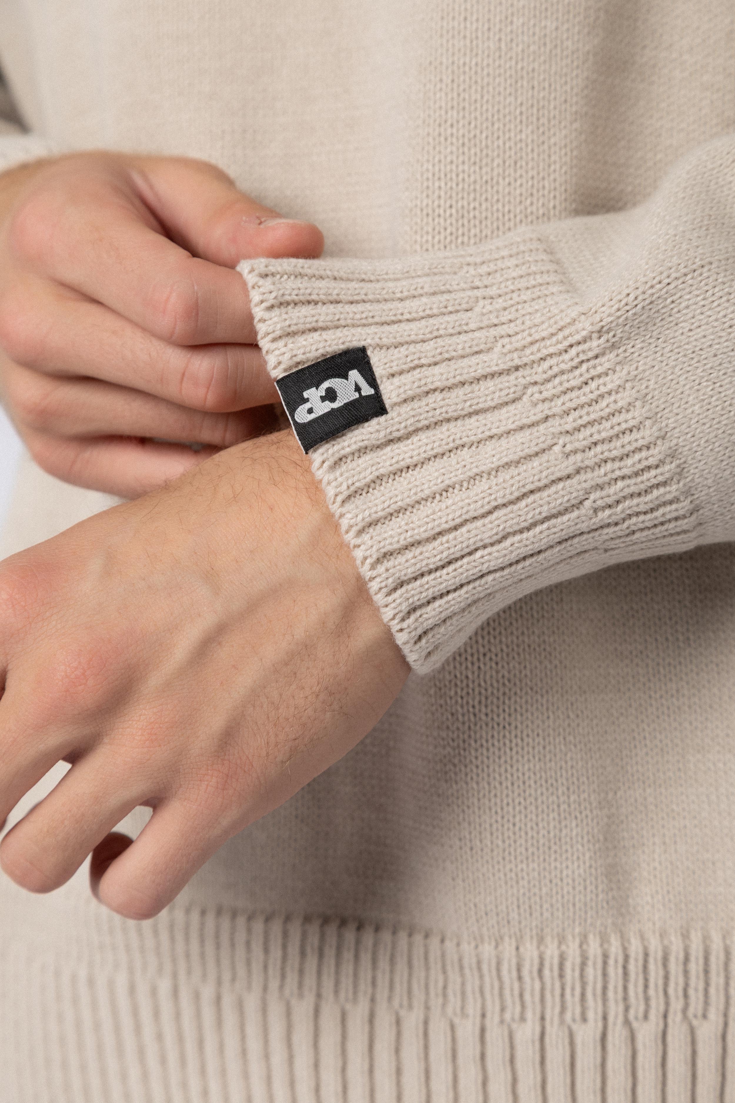 Sweater Over Zuri Arena - Image 7