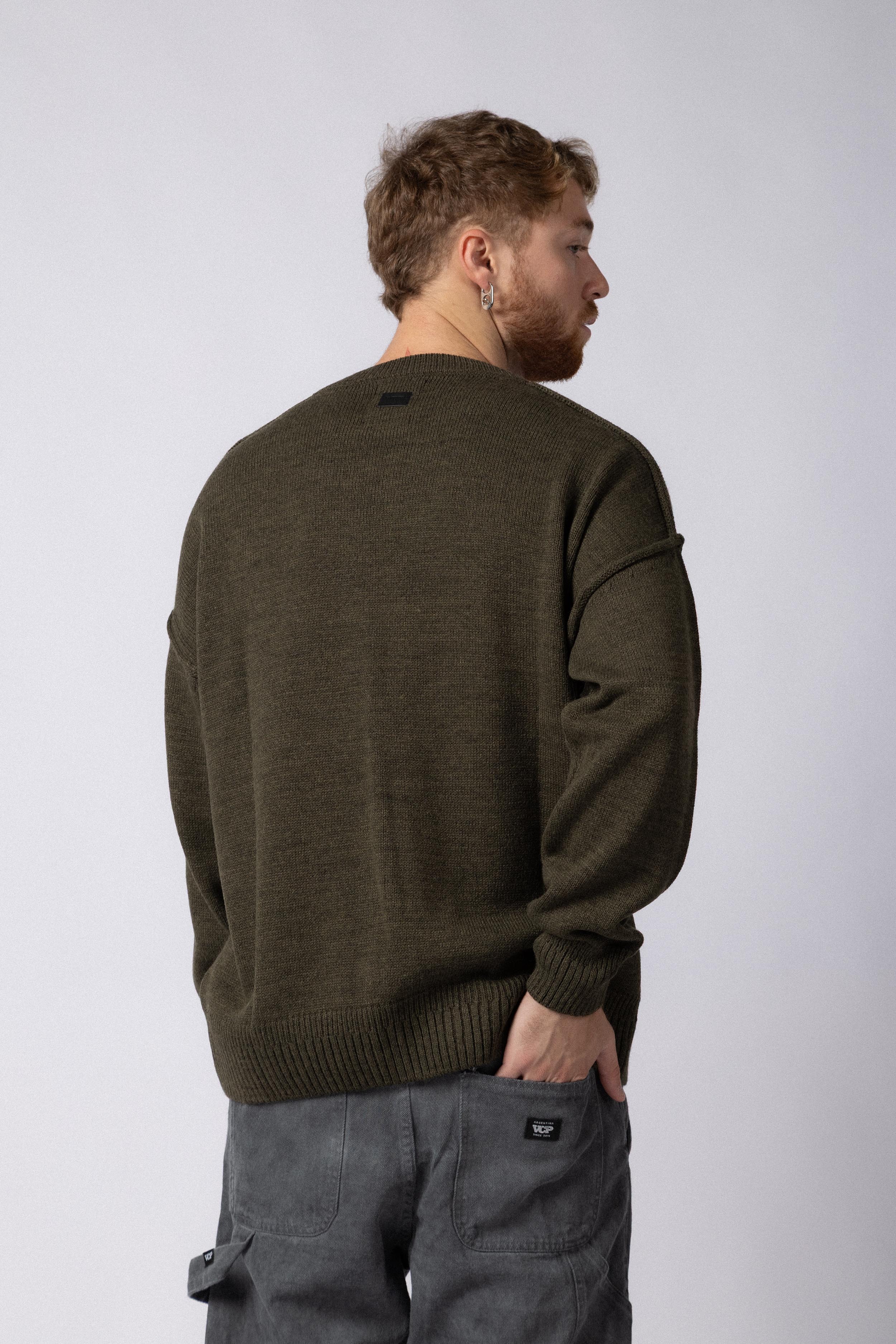 Sweater Over Zuri Militar - Image 4