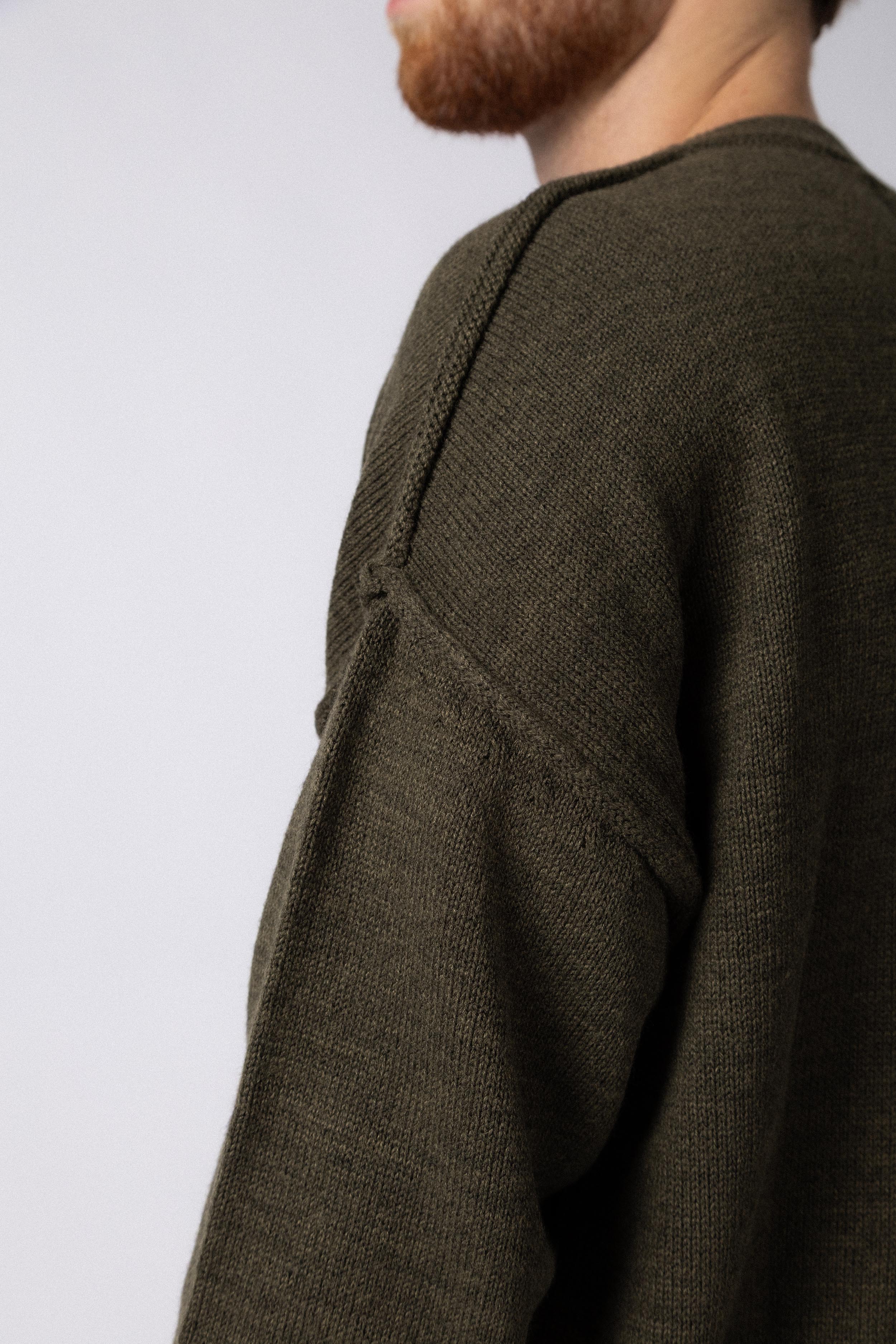 Sweater Over Zuri Militar - Image 7