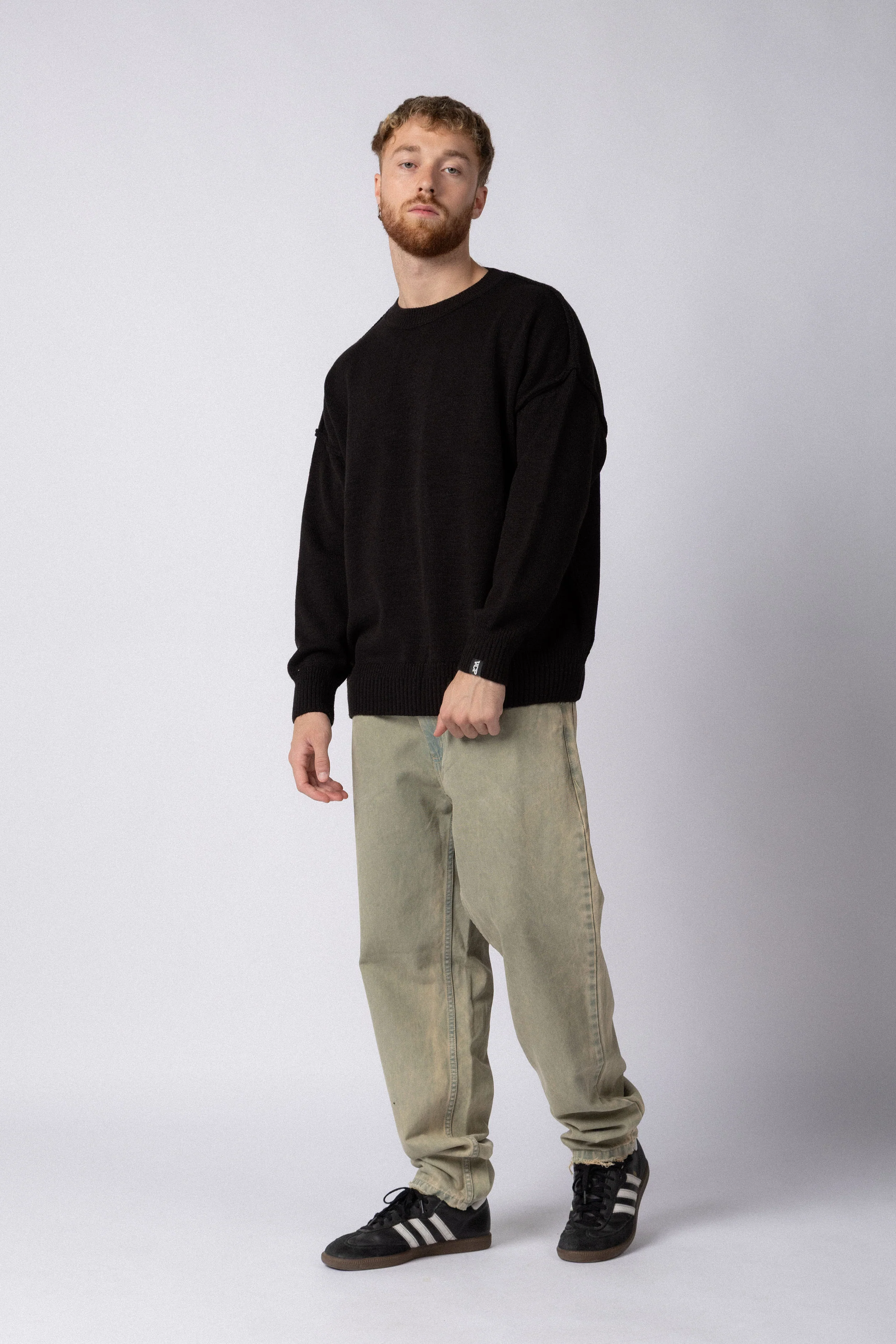 Sweater Over Zuri Negro - Image 3