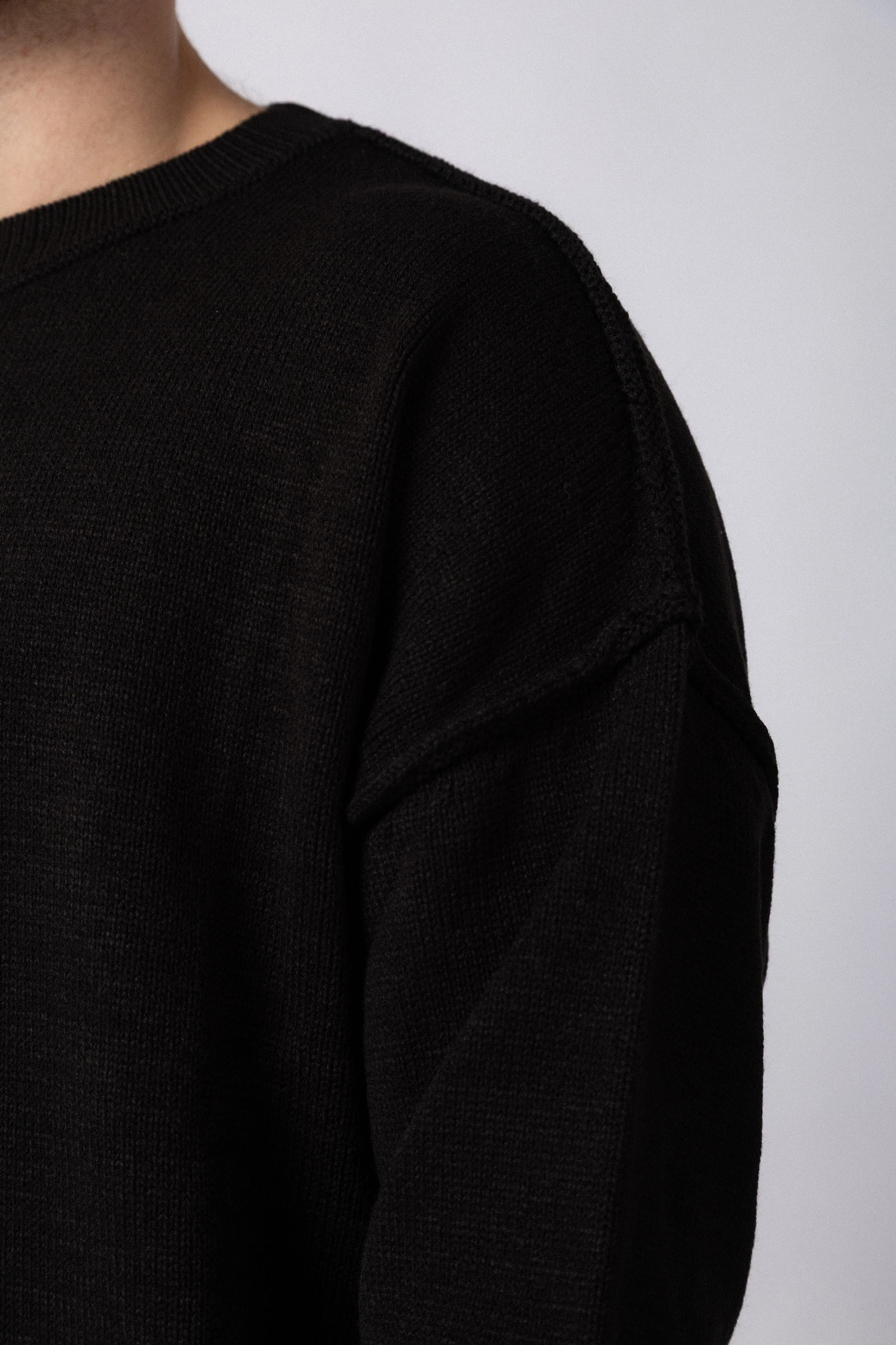 Sweater Over Zuri Negro - Image 6