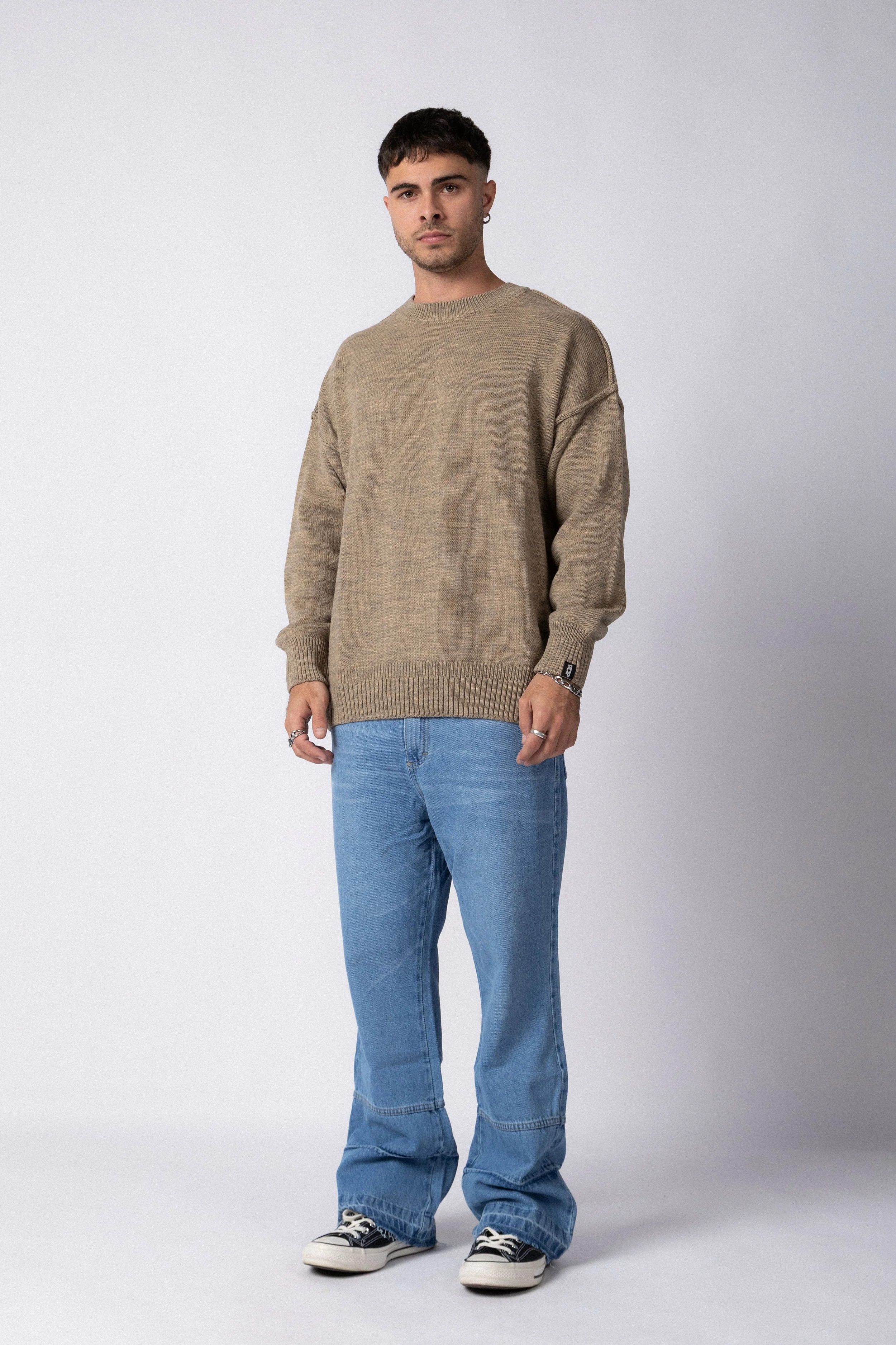 Sweater Over Zuri Vison - Image 3