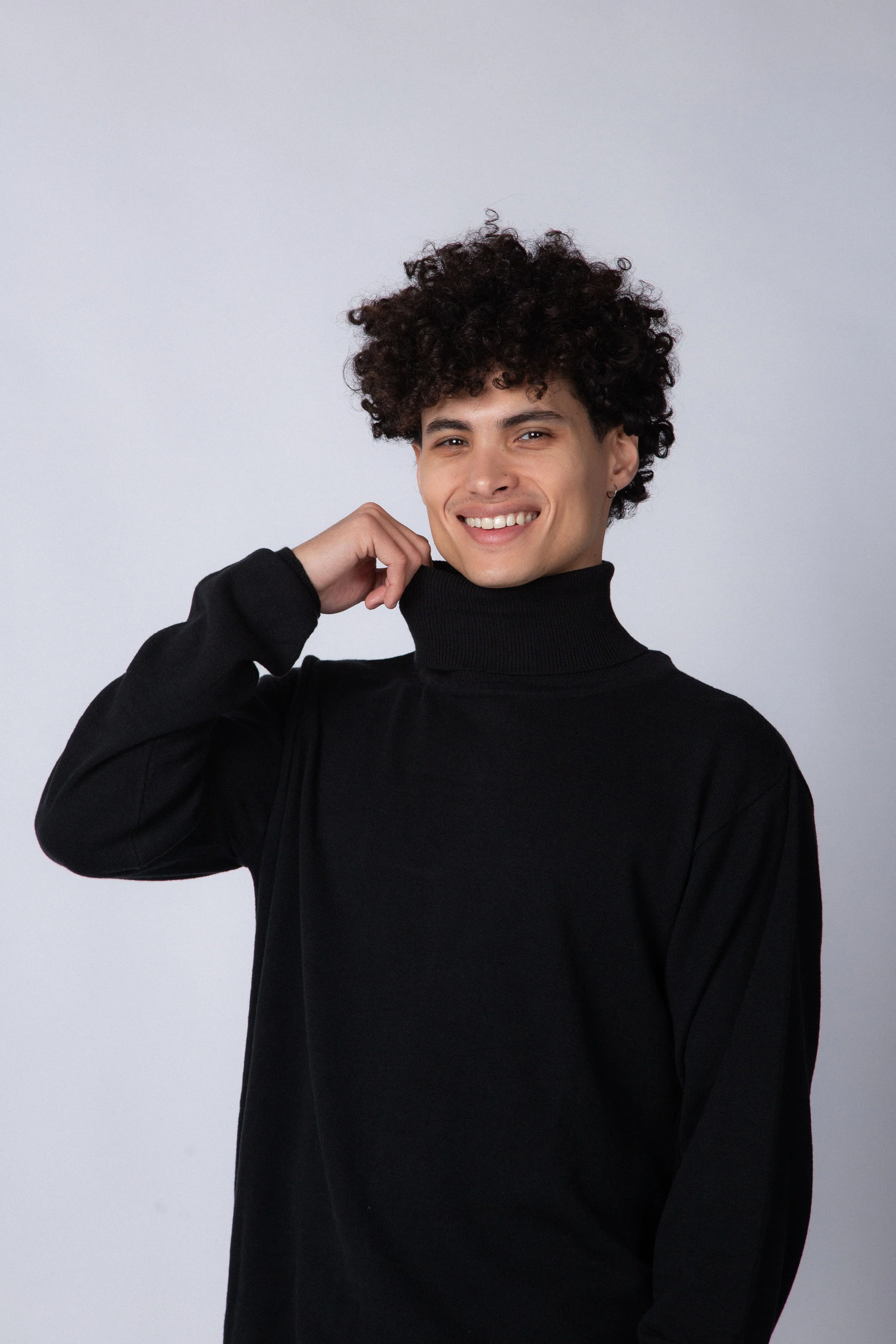 Sweater Polera Paul Negra - Image 3
